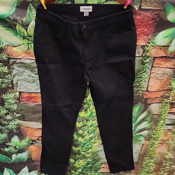 Liz Claiborne Pants - Liz Claibourne Black City Pants